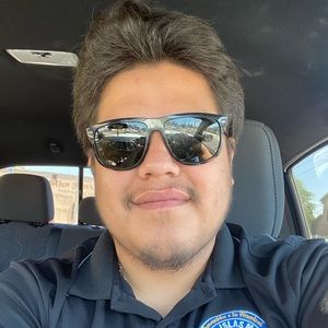 Meet your Posher, Roberto